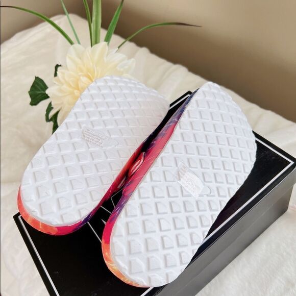 Mia Bela Print Slip-on Tie dye Clogs‎ - Picture 5 of 5